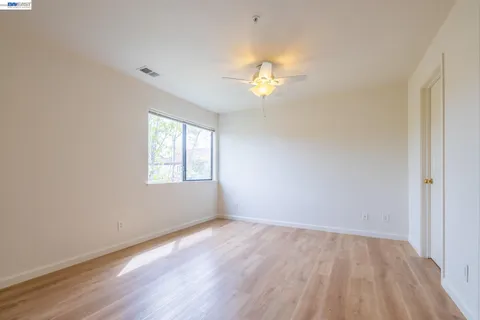 $475,000 | 21103 Gary Drive, Unit 318A, Castro Valley, CA 94546