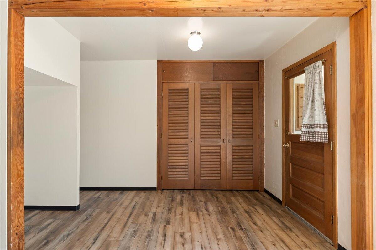 545 Main Street Weed, CA 96094 - Photo 10 of 20 21-545 Main St 21