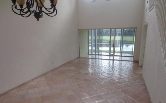 17052 Boca Club Boulevard, Unit 6 Boca Raton, FL 33487 - Photo 4 of 15 IMG_7662
