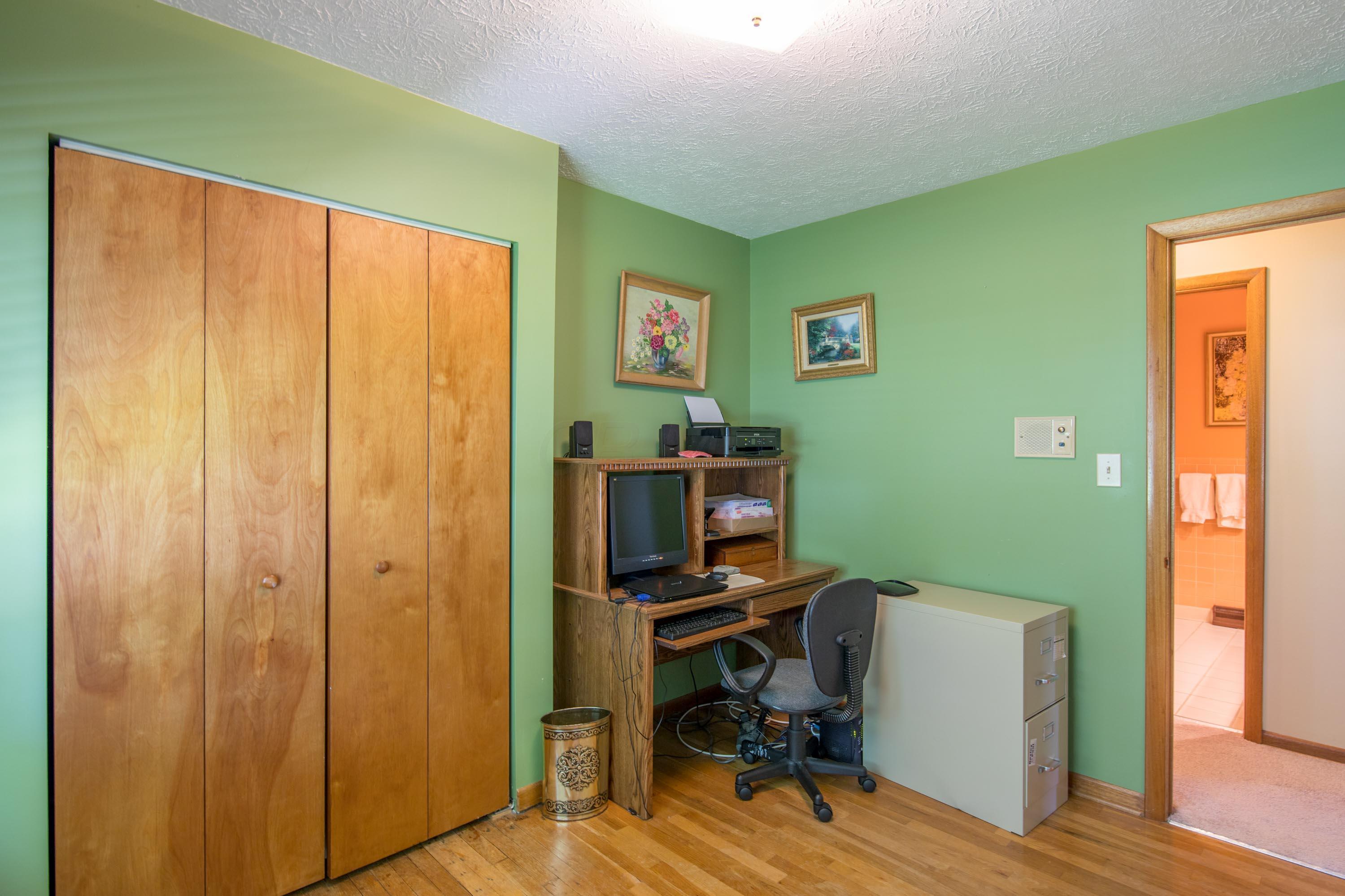 935 South Remington Road Bexley, OH 43209 - Photo 23 of 40