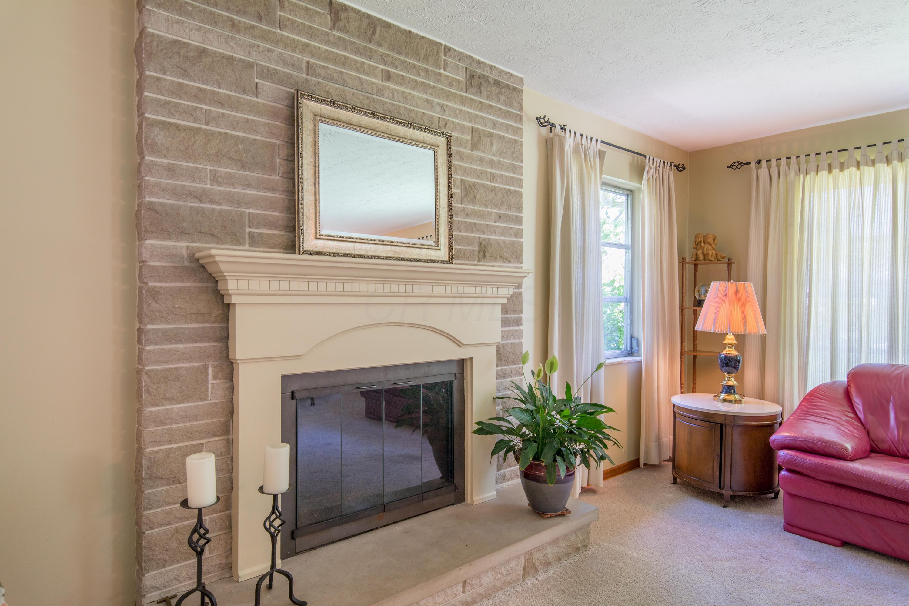 935 South Remington Road Bexley, OH 43209 - Photo 6 of 40