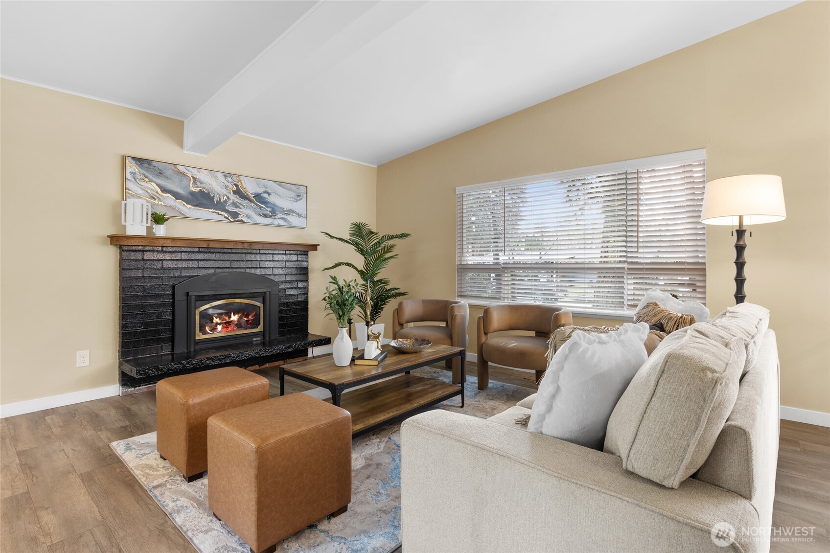 15024 Southeast 113th Street Renton, WA 98059 - Photo 4 of 31