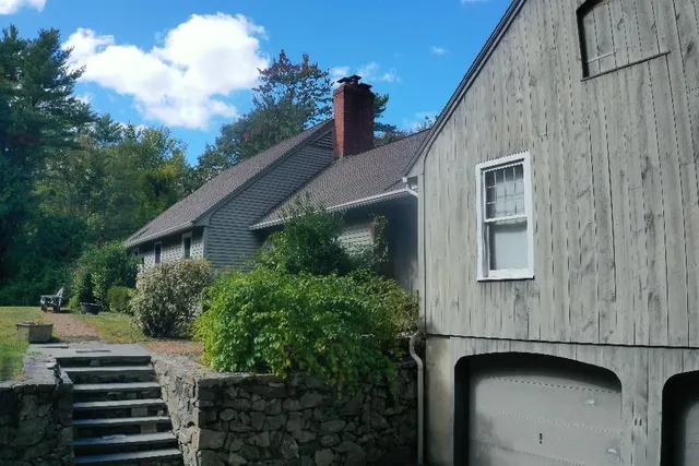 $1,250,000 | 135 Exeter Road, North Hampton, NH 03862