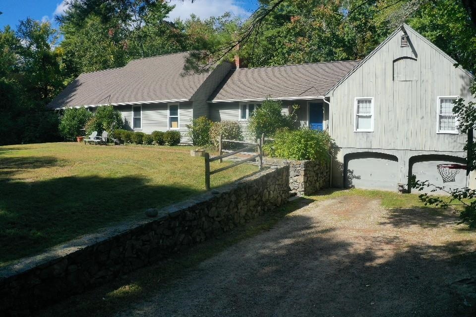 135 Exeter Road North Hampton, NH 03862 - Photo 10 of 18