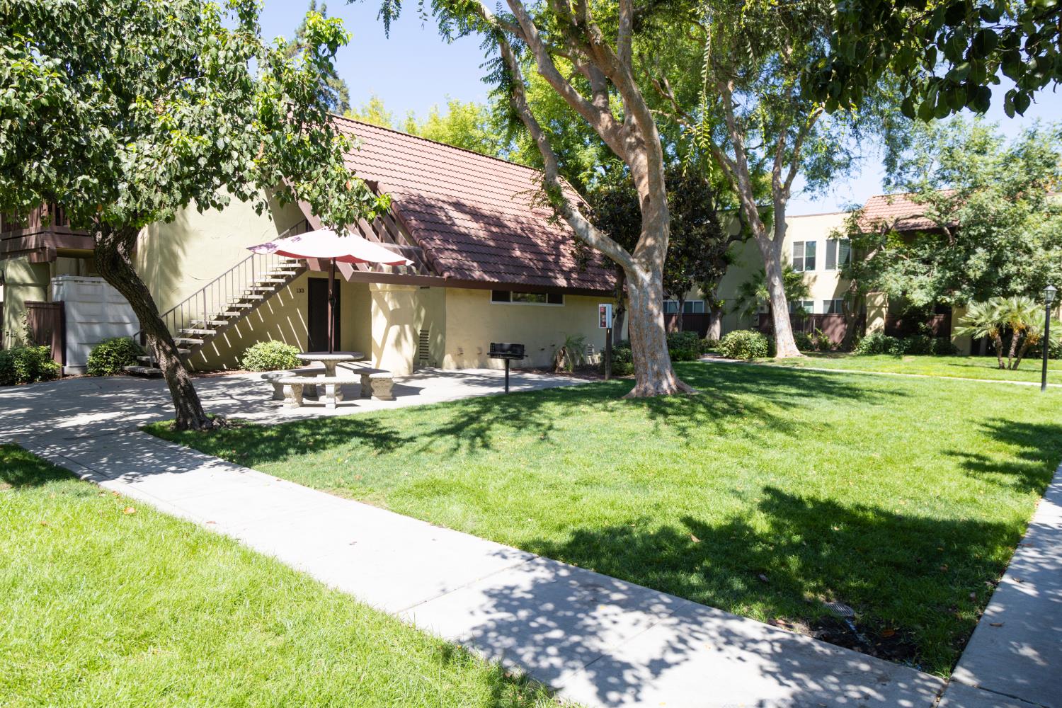 2881 East Huntington Boulevard, Unit 153 Fresno, CA 93721 - Photo 14 of 32