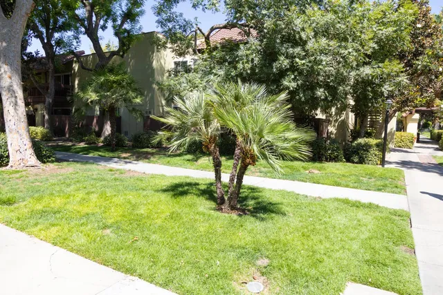 $195,189 | 2881 East Huntington Boulevard, Unit 153, Fresno, CA 93721