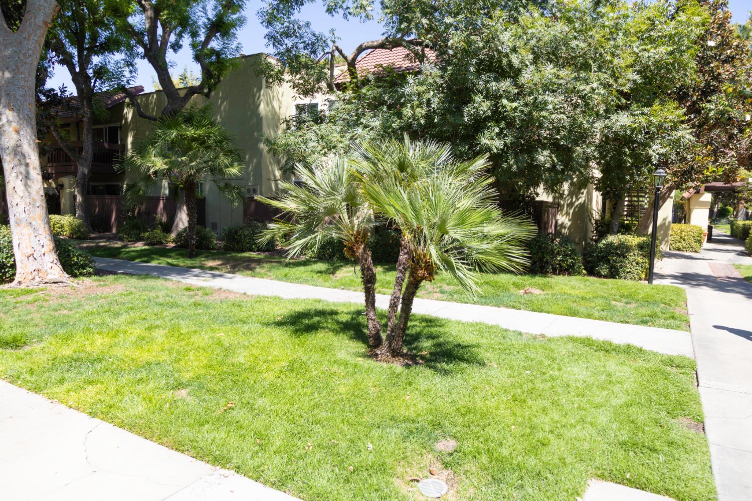 2881 East Huntington Boulevard, Unit 153 Fresno, CA 93721 - Photo 18 of 32