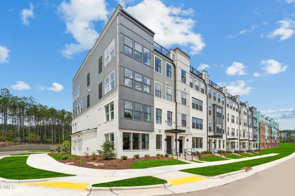 $360,000 | 10567 Pleasant Br Drive, Unit 101, Raleigh, NC 27614