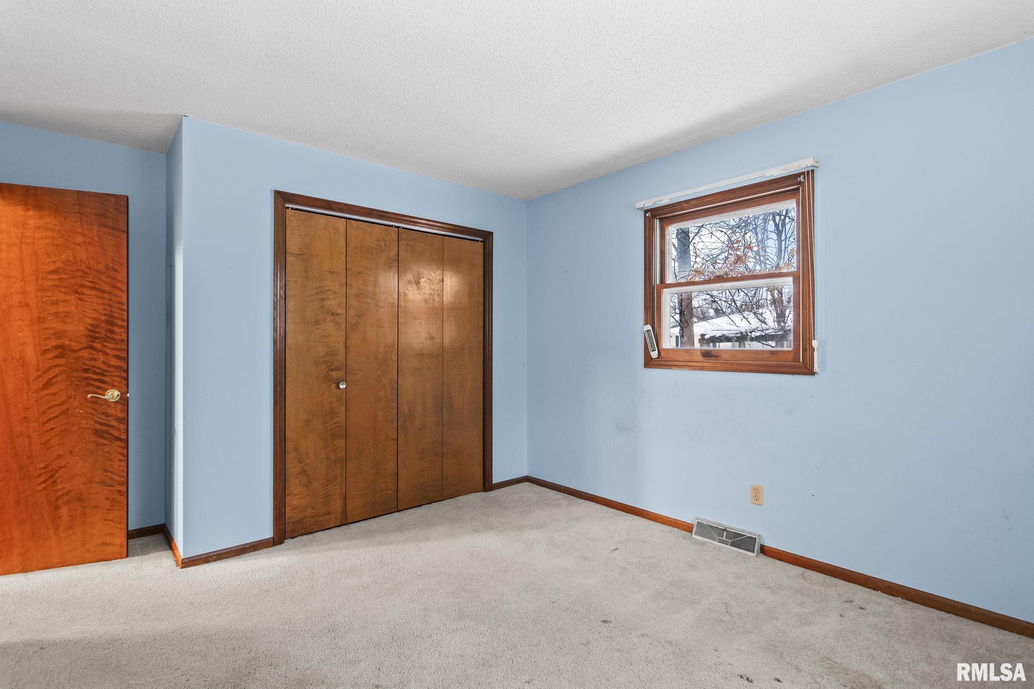 2108 Austin Drive Springfield, IL 62704 - Photo 14 of 42