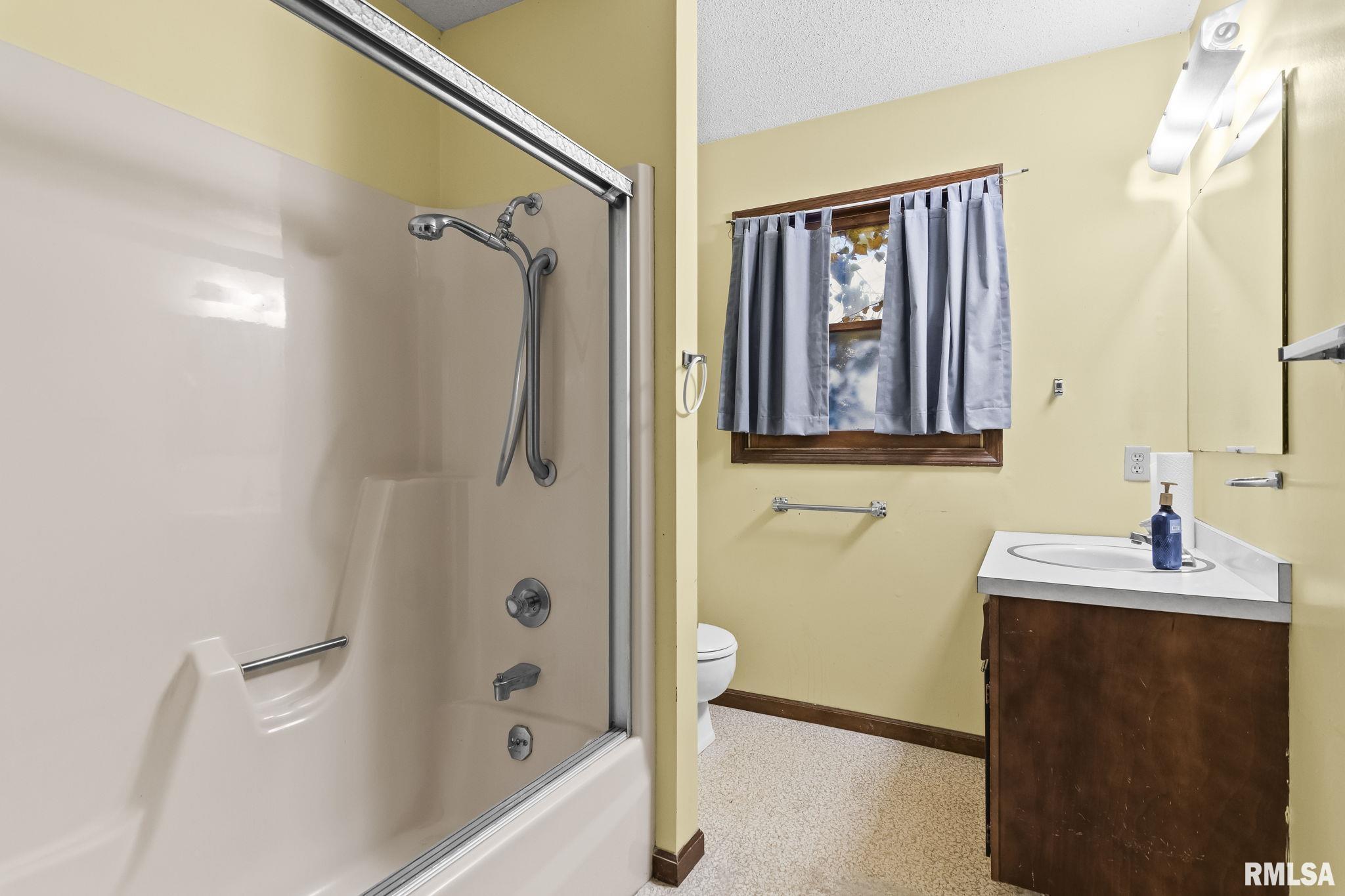 2108 Austin Drive Springfield, IL 62704 - Photo 17 of 42