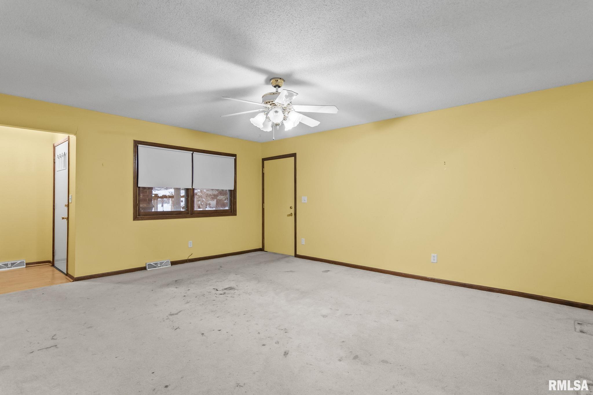 2108 Austin Drive Springfield, IL 62704 - Photo 20 of 42