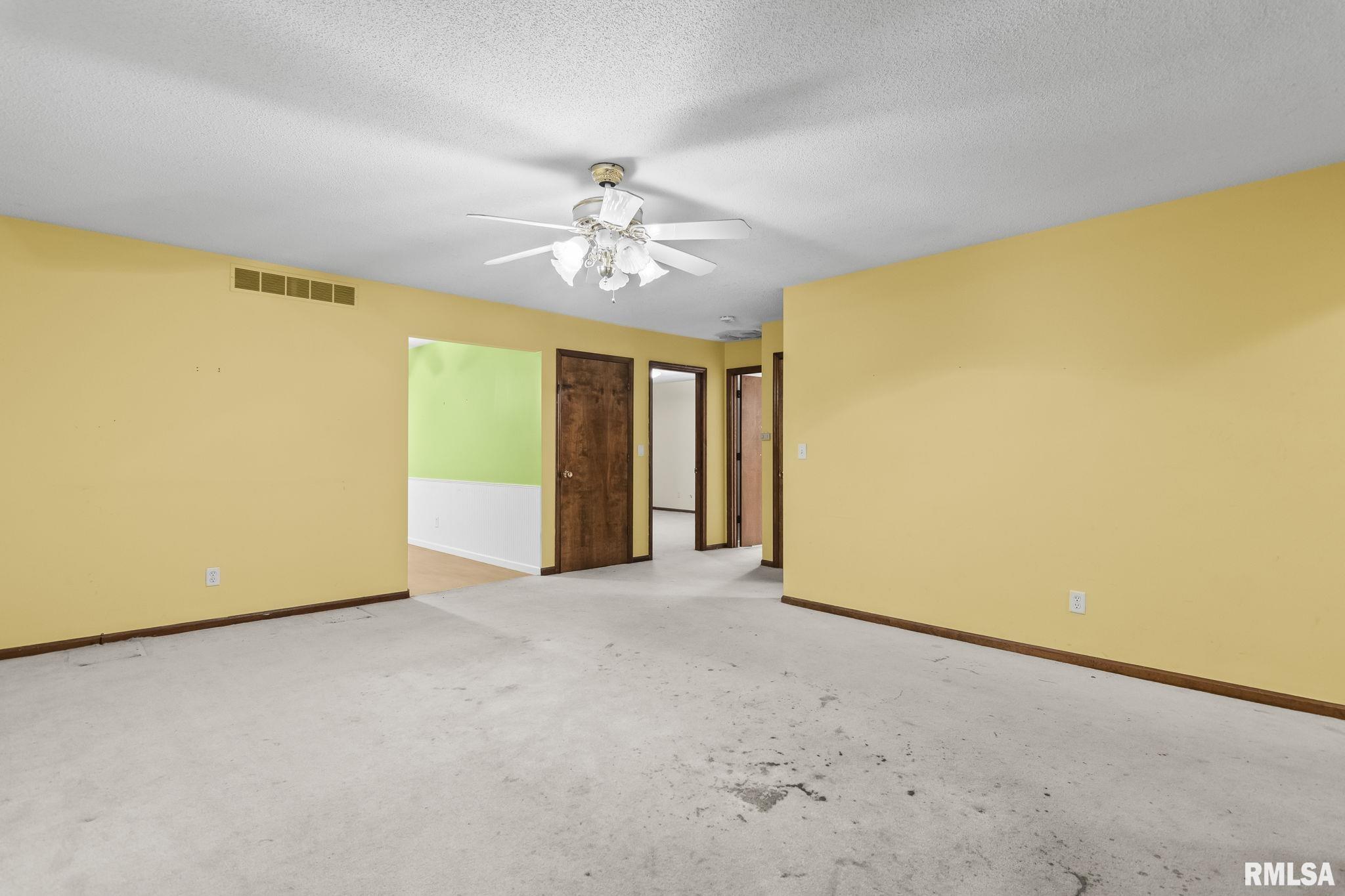 2108 Austin Drive Springfield, IL 62704 - Photo 21 of 42