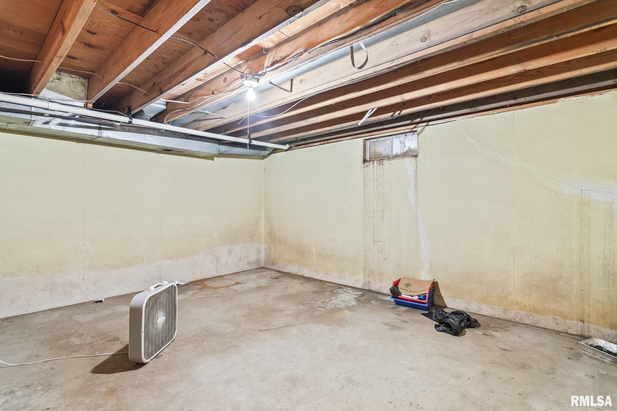 2108 Austin Drive Springfield, IL 62704 - Photo 35 of 42