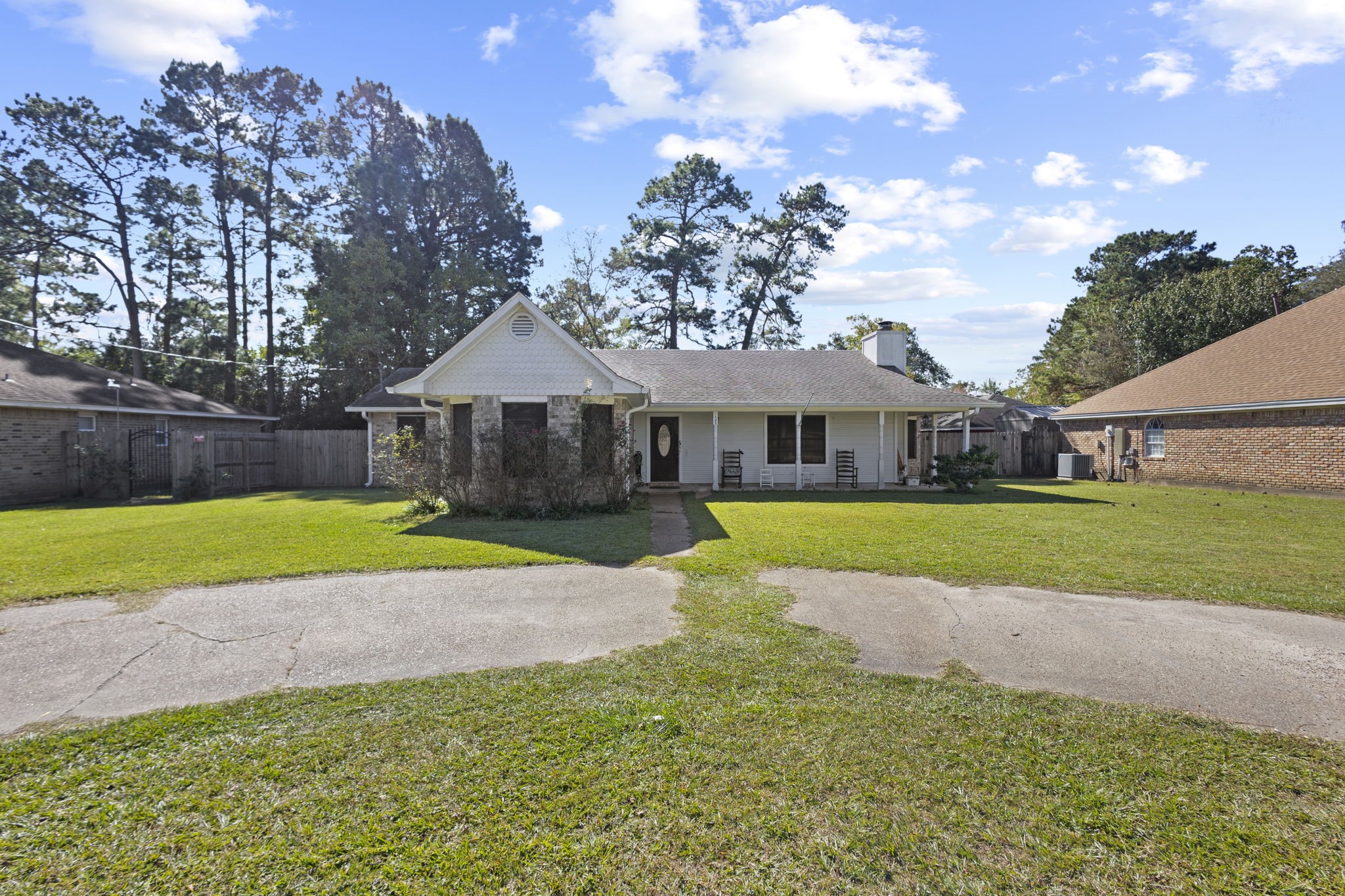 125 Williams Road Lumberton, TX 77657 - Photo 18 of 22 a view of outdoor space yard and swimming pool