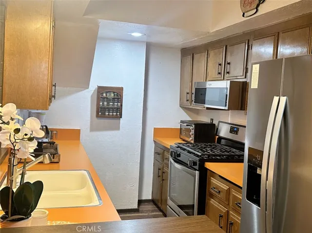 $455,000 | 41935 Switzerland Drive, Unit 53, Big Bear Lake, CA 92315