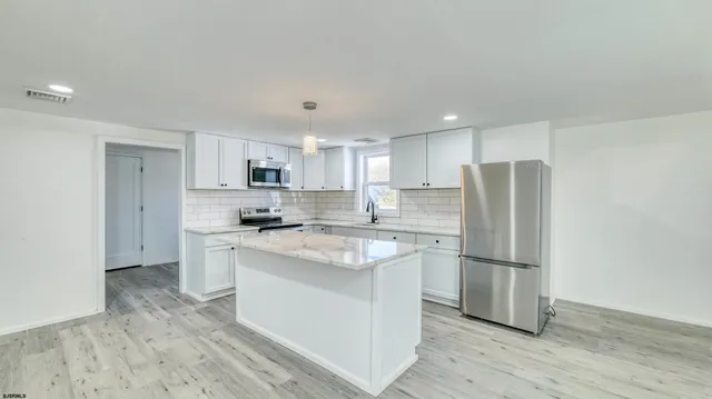 $340,000 | 878 Highway 47, South Dennis, NJ 08210