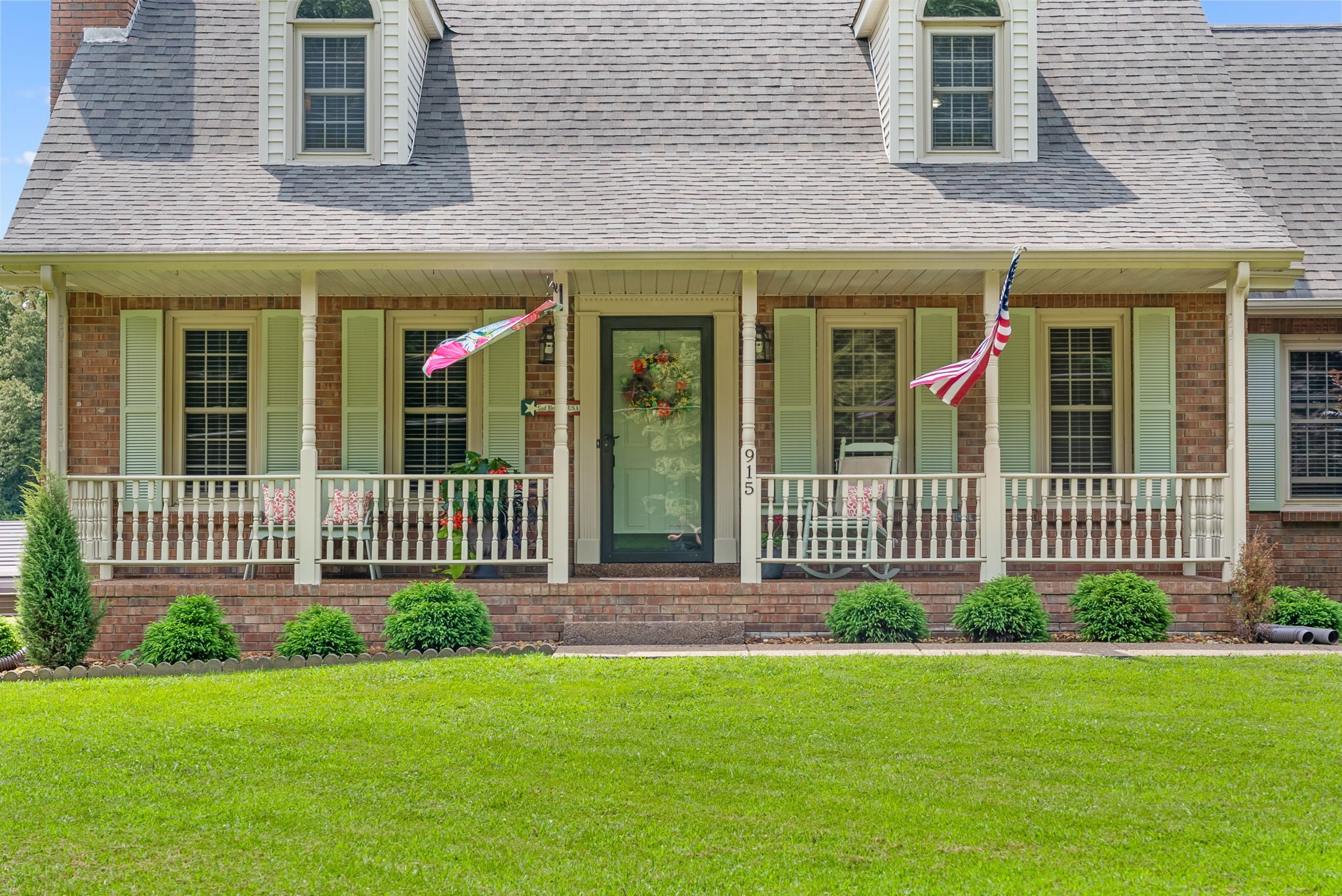 915 Rocky Hollow Road Erin, TN 37061 - Photo 5 of 49 front view of a brick house