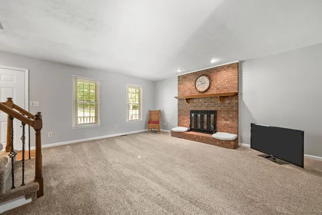 $675,000 | 915 Rocky Hollow Road, Erin, TN 37061