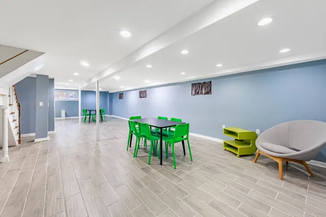 $549,900 | 3702 West George Street, Chicago, IL 60618