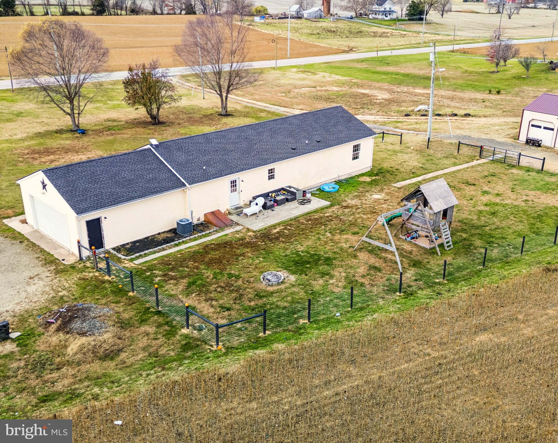 340 Woodstown Daretown Road Pilesgrove, NJ 08098 - Photo 4 of 14