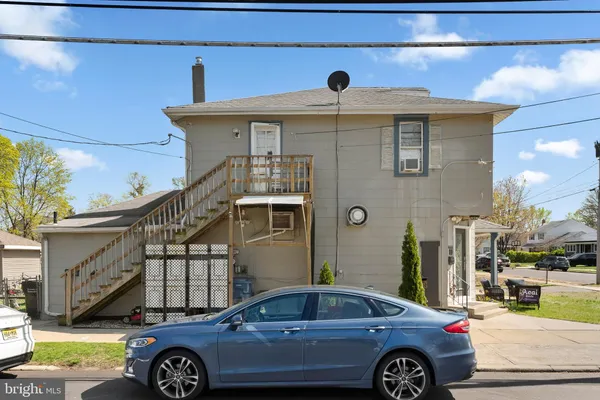 $369,900 | 201 Rancocas Avenue, Riverside, NJ 08075