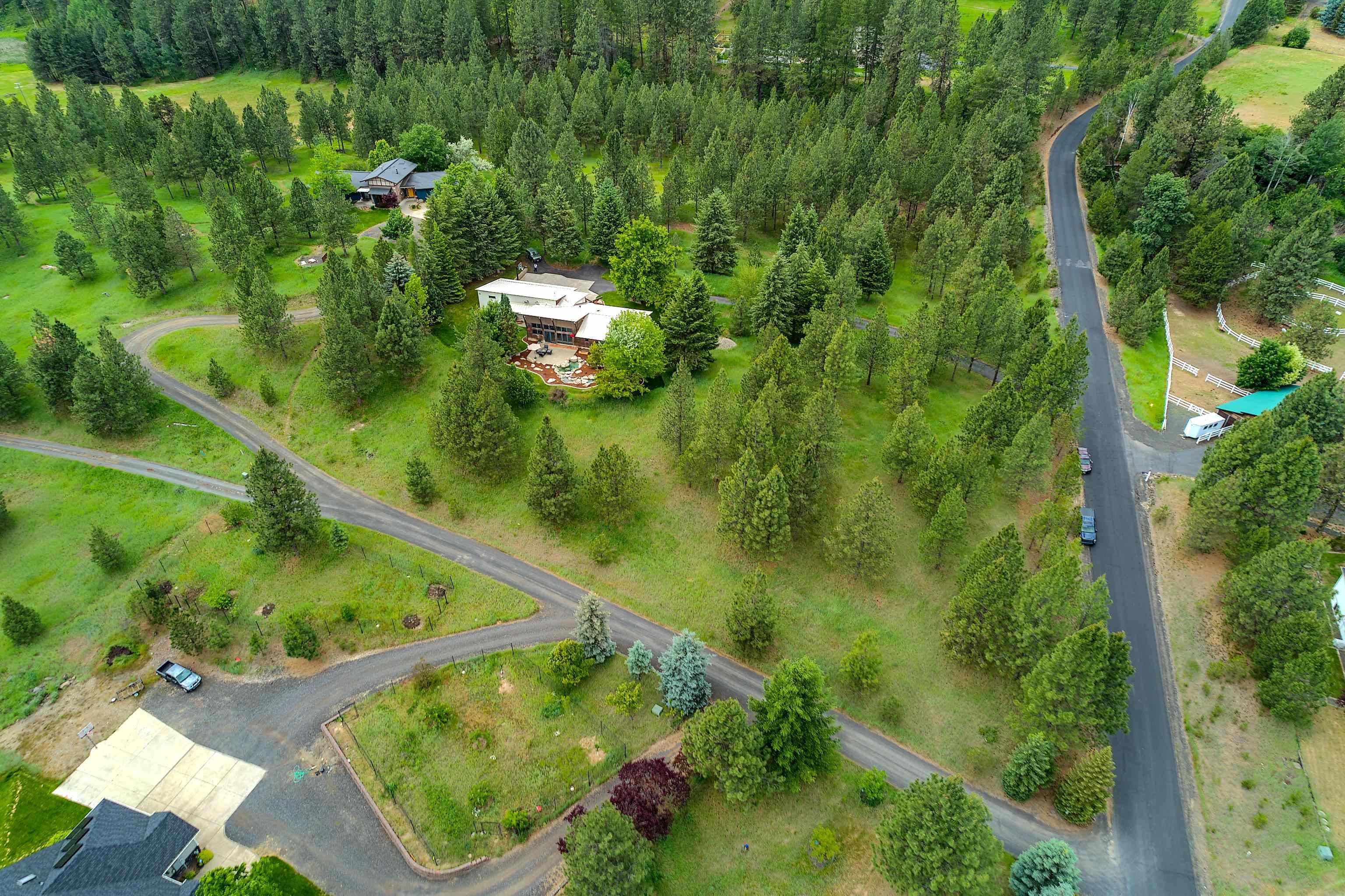 1616 East Whispering Springs Lane Colbert, WA 99005 - Photo 46 of 49