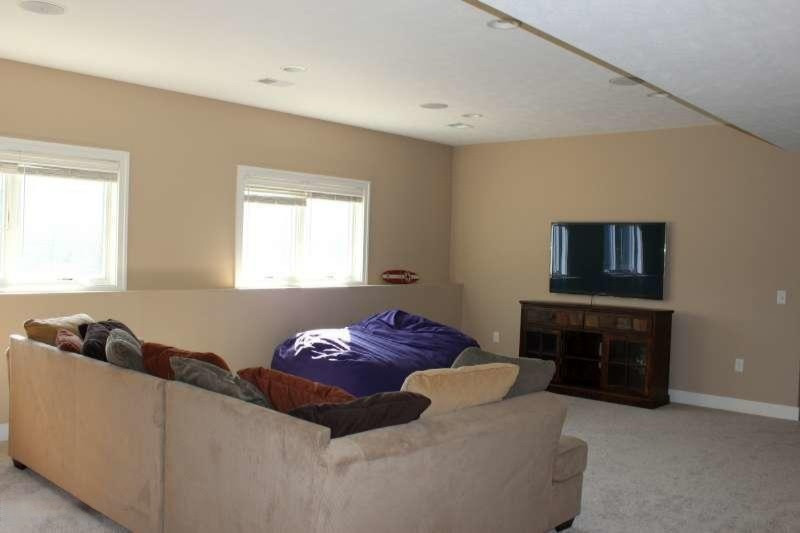 16072 Surrey Way Spring Lake, MI 49456 - Photo 20 of 34 fam room