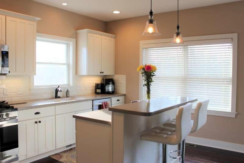 16072 Surrey Way Spring Lake, MI 49456 - Photo 3 of 34 kitchen3-800