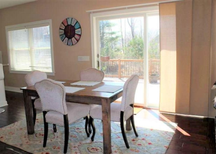 16072 Surrey Way Spring Lake, MI 49456 - Photo 4 of 34 dining2