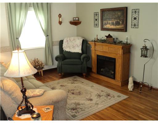 2761 Clearview Road Allison Park, PA 15101 - Photo 3 of 18 Living Room. Enjoy relaxing after a long day in the cozy living room.