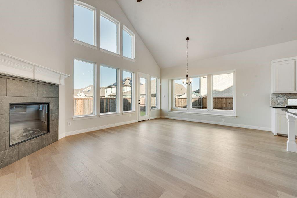 1329 Sundance Lane Justin, TX 76247 - Photo 6 of 30