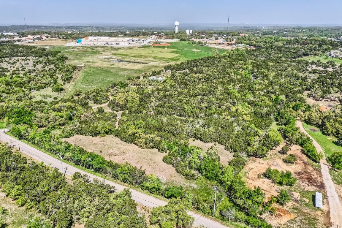 10910 Kit Carson Drive Austin, TX 78737 - Photo 6 of 11