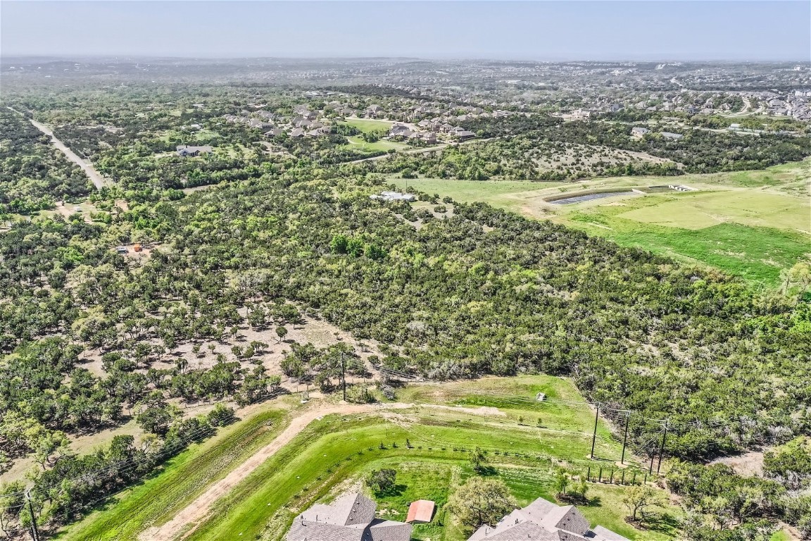 10910 Kit Carson Drive Austin, TX 78737 - Photo 7 of 11