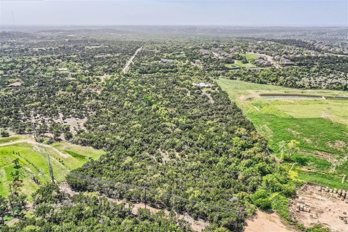 10910 Kit Carson Drive Austin, TX 78737 - Photo 9 of 11