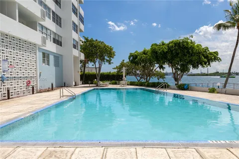 $659,000 | 3 Island Avenue, Unit 11B, Miami Beach, FL 33139
