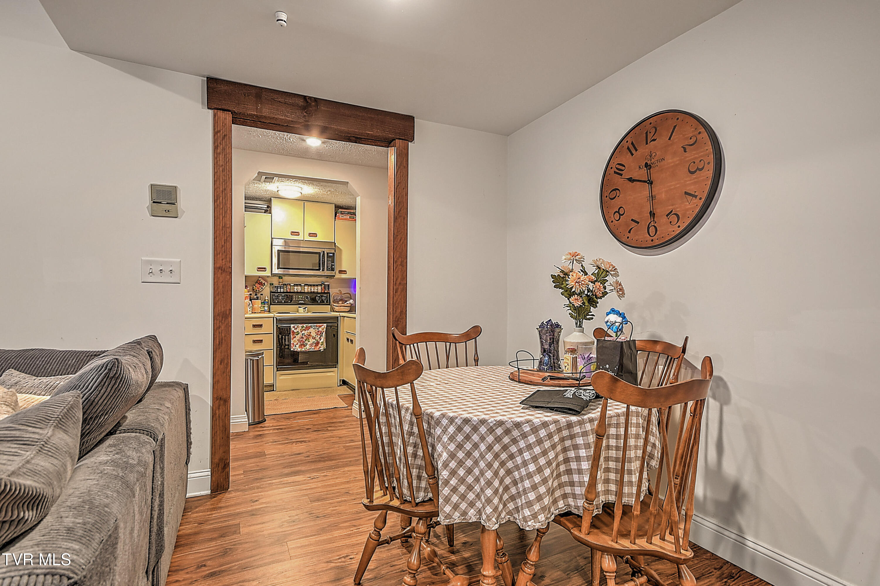 701 West Locust Street, Unit 17 Johnson City, TN 37604 - Photo 21 of 32 701 W Locust #17 BS-5