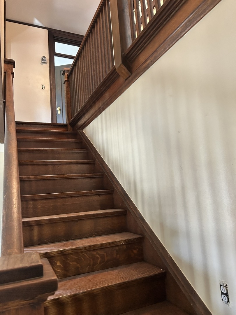 200 East Dakota Street Spring Valley, IL 61362 - Photo 12 of 23 a view of entryway