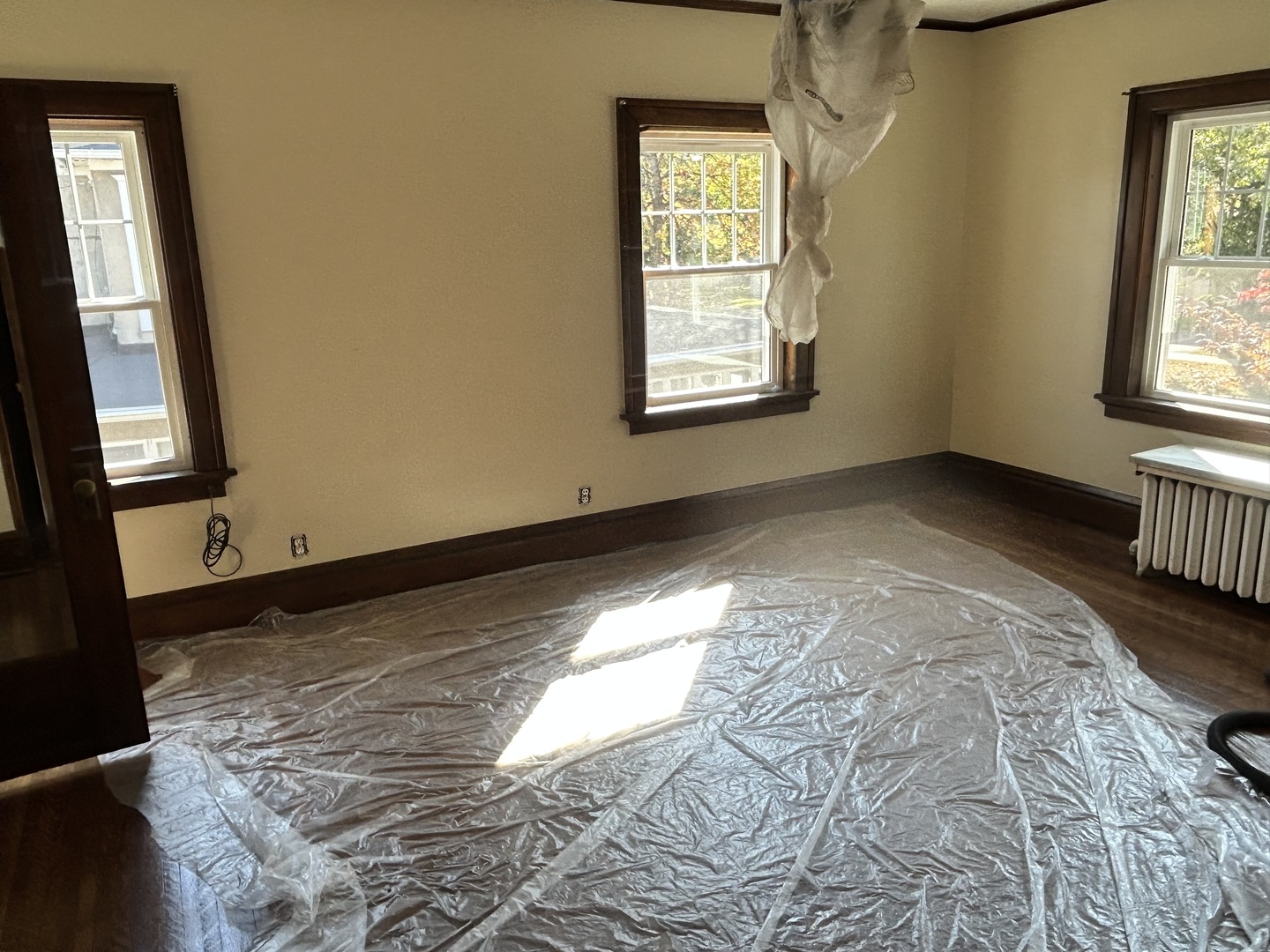 200 East Dakota Street Spring Valley, IL 61362 - Photo 17 of 23 a view of an empty room and window