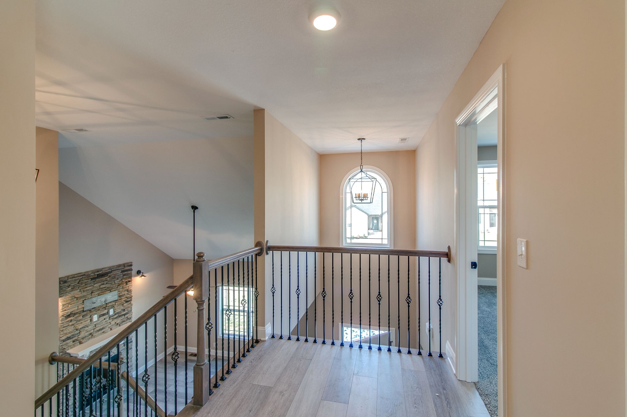 1803 Rains Road Clarksville, TN 37042 - Photo 14 of 30 Gallery Image 14