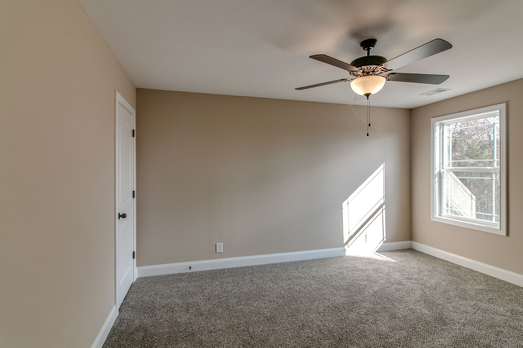1803 Rains Road Clarksville, TN 37042 - Photo 21 of 30 Gallery Image 21