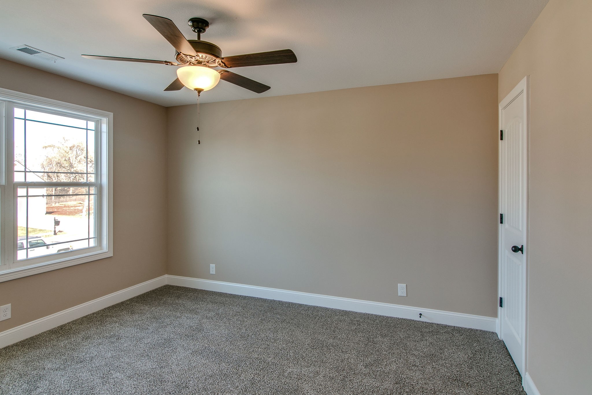 1803 Rains Road Clarksville, TN 37042 - Photo 24 of 30 Gallery Image 24