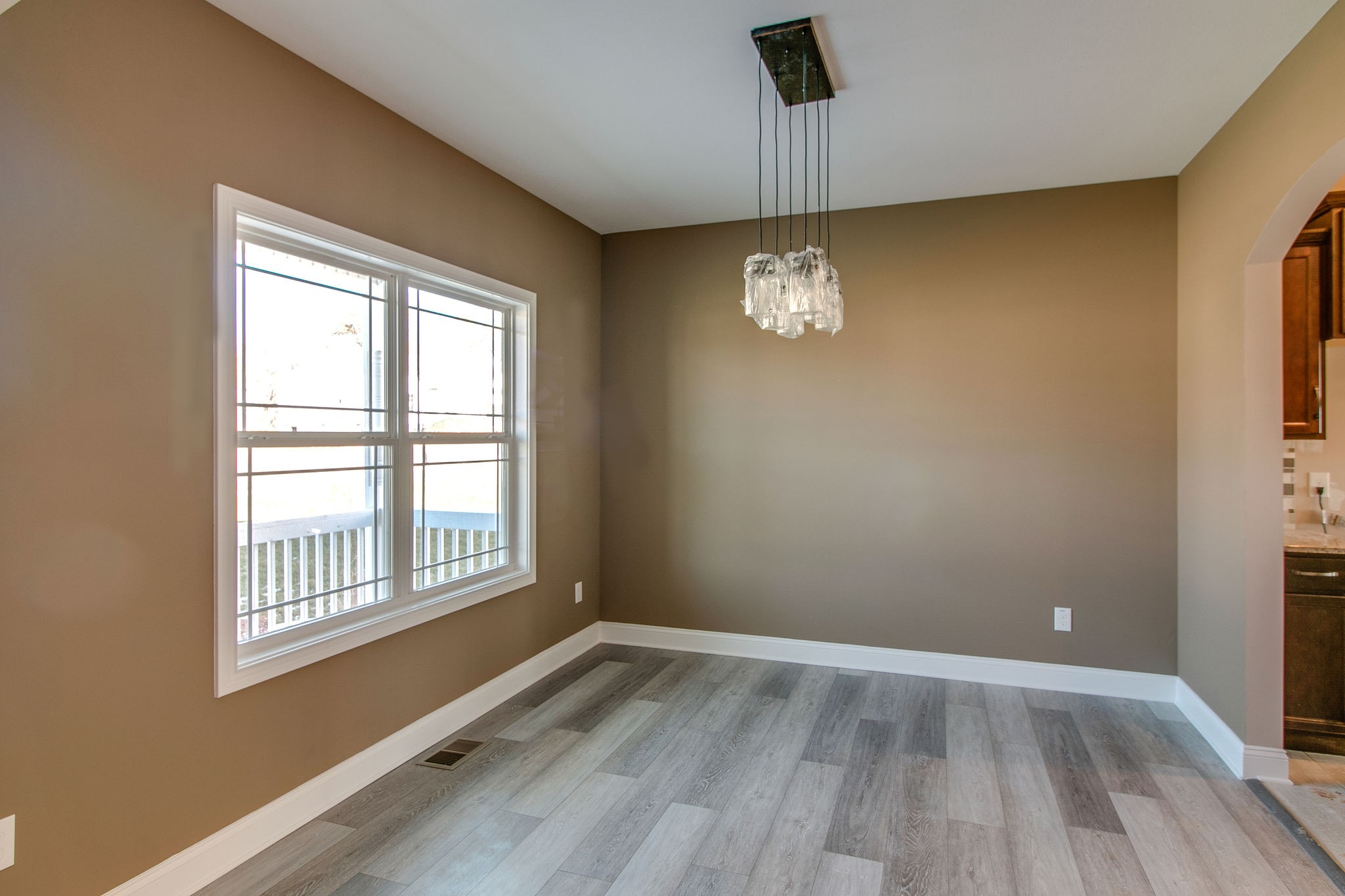 1803 Rains Road Clarksville, TN 37042 - Photo 10 of 30 Gallery Image 10