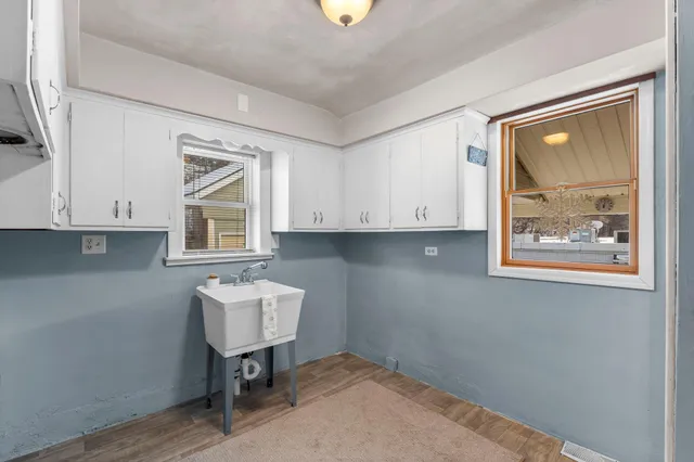 $177,000 | 132 South Washington Street, St. Croix Falls, WI 54024