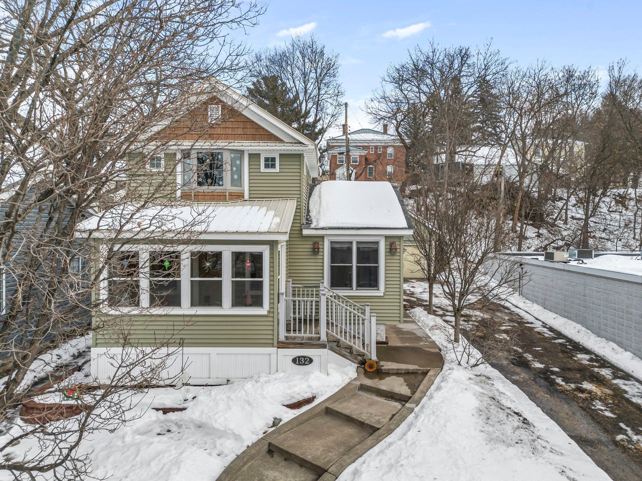 132 South Washington Street St. Croix Falls, WI 54024 - Photo 2 of 69