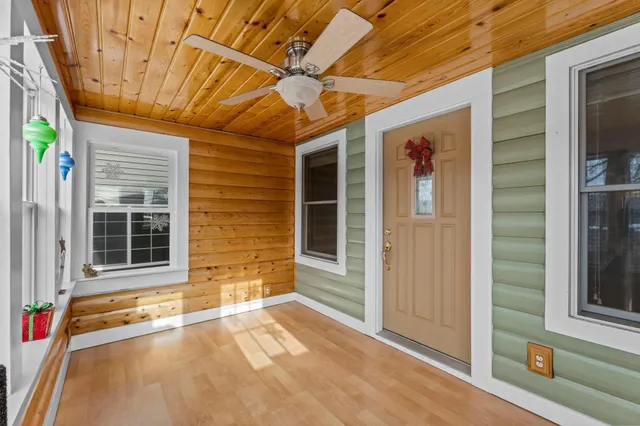 $177,000 | 132 South Washington Street, St. Croix Falls, WI 54024