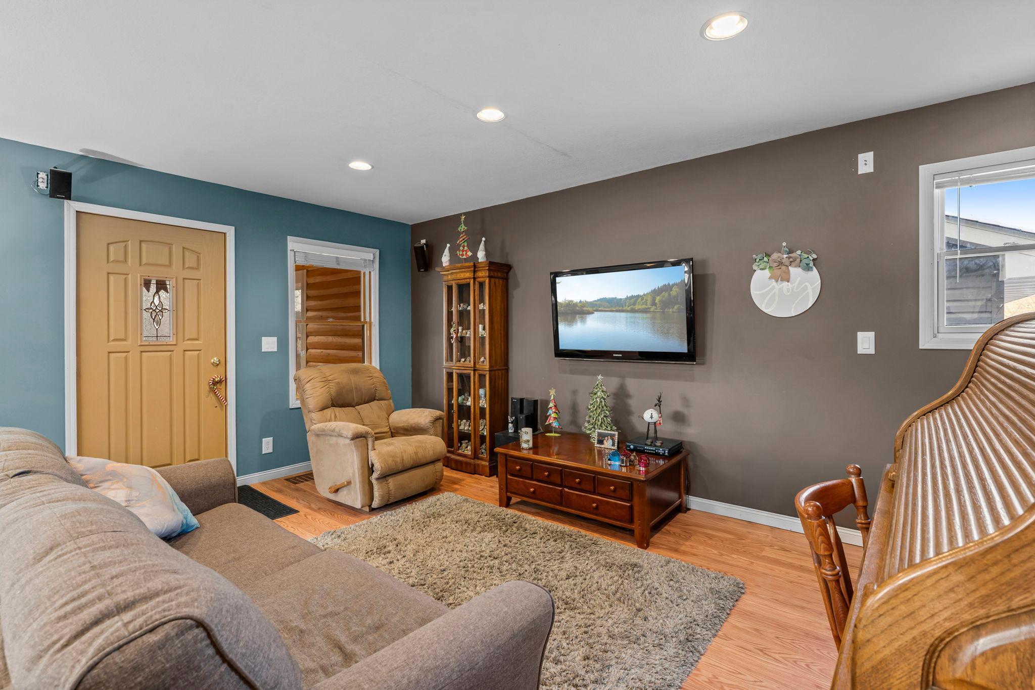 132 South Washington Street St. Croix Falls, WI 54024 - Photo 30 of 69