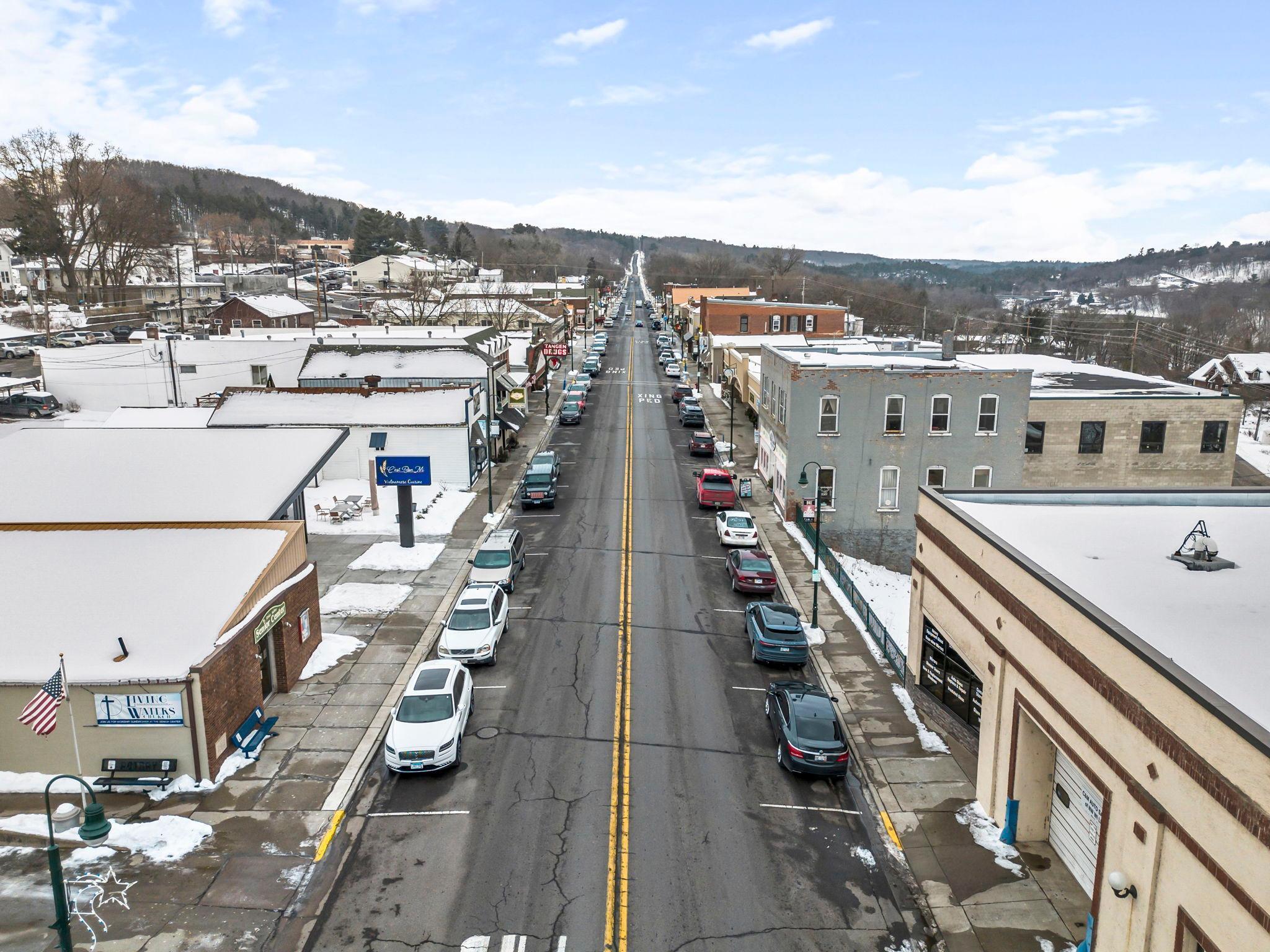 132 South Washington Street St. Croix Falls, WI 54024 - Photo 3 of 69
