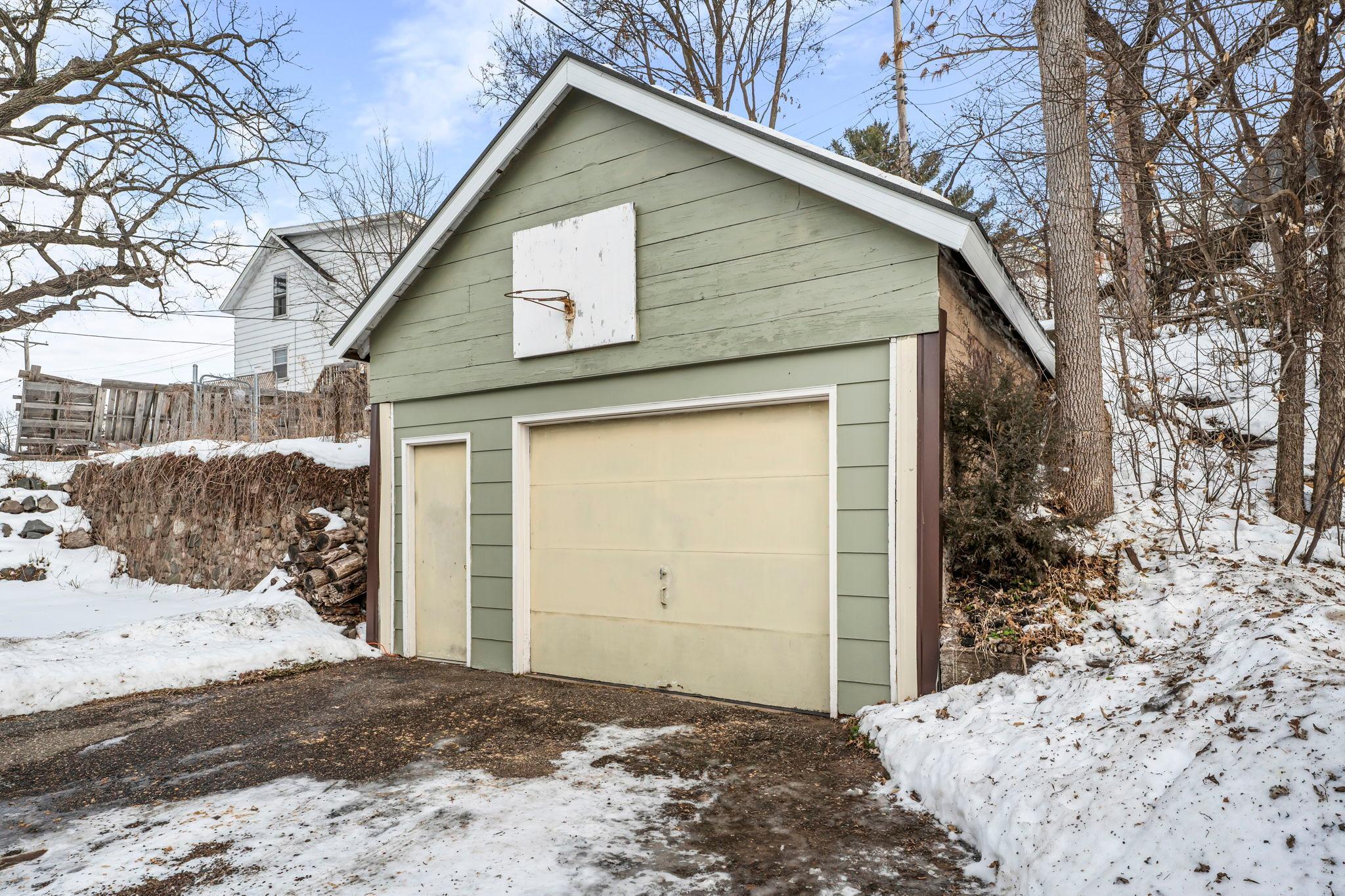 132 South Washington Street St. Croix Falls, WI 54024 - Photo 38 of 69