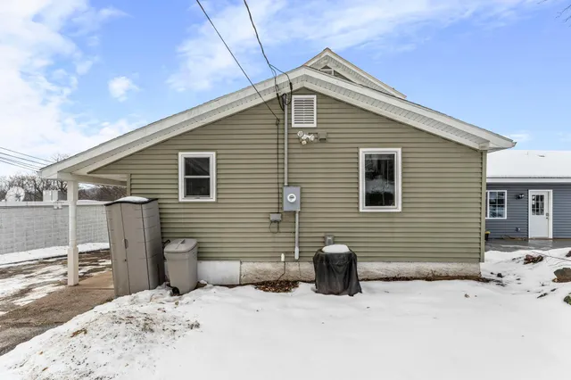 $177,000 | 132 South Washington Street, St. Croix Falls, WI 54024