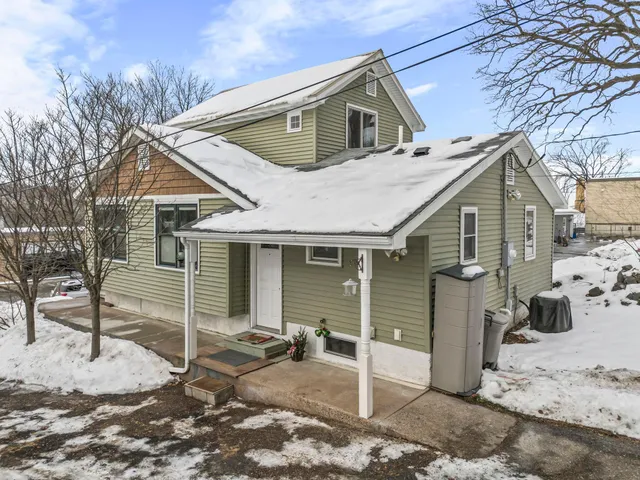 $177,000 | 132 South Washington Street, St. Croix Falls, WI 54024